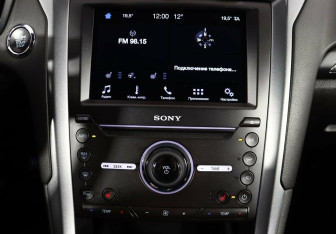 Подержанный автомобиль Ford Mondeo Sedan 2017 года (10 фото)