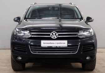 Подержанный автомобиль Volkswagen Touareg 2012 года (2 фото)