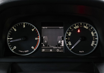 Подержанный автомобиль Land Rover Discovery 2009 года (14 фото)