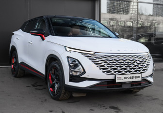 Подержанный автомобиль Omoda C5 2023 года (3 фото)
