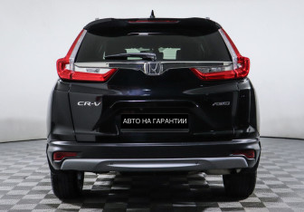 Подержанный автомобиль Honda CR-V 2017 года (4 фото)