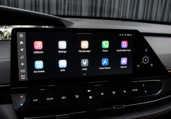 Подержанный автомобиль Changan UNI-K 2022 года (19 фото)