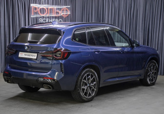 Подержанный автомобиль BMW X3 2022 года (5 фото)