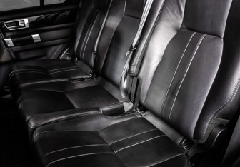 Подержанный автомобиль Land Rover Discovery 2014 года (12 фото)