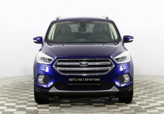 Подержанный автомобиль Ford Kuga 2017 года (2 фото)