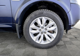Подержанный автомобиль Land Rover Freelander 2014 года (18 фото)