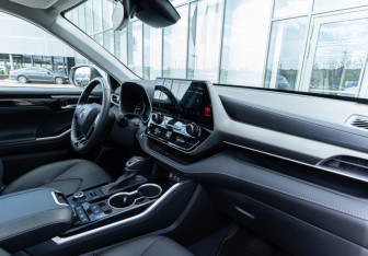 Новый Toyota Highlander 2025 (40 фото)