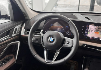 Новый BMW X1 2025 (10 фото)