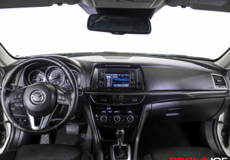 Подержанный автомобиль Mazda 6 Sedan 2012 года (12 фото)