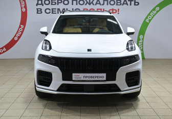 Подержанный автомобиль Lynk&Co 09 2023 года (2 фото)