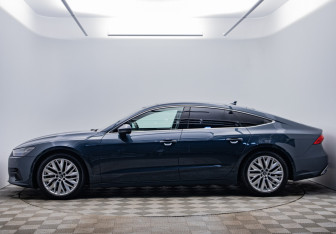 Подержанный автомобиль Audi A7 2018 года (8 фото)