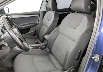 Подержанный автомобиль Skoda Octavia Liftback 2017 года (20 фото)