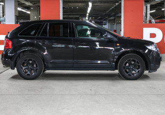 Подержанный автомобиль Ford Edge 2014 года (4 фото)