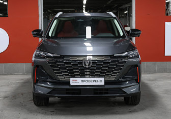 Подержанный автомобиль Changan UNI-S 2024 года (2 фото)