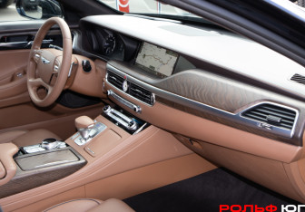 Подержанный автомобиль Genesis G90 2020 года (7 фото)