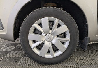 Подержанный автомобиль LADA (ВАЗ) Granta Sedan 2022 года (12 фото)