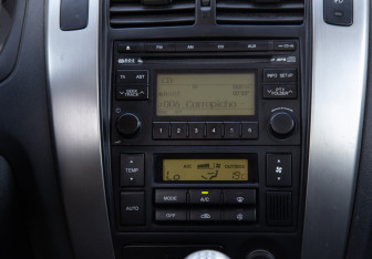 Подержанный автомобиль Hyundai Tucson 2008 года (17 фото)