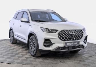 Подержанный автомобиль Chery Tiggo 8 Pro 2021 года (3 фото)