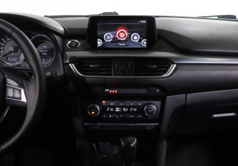 Подержанный автомобиль Mazda 6 Sedan 2015 года (14 фото)