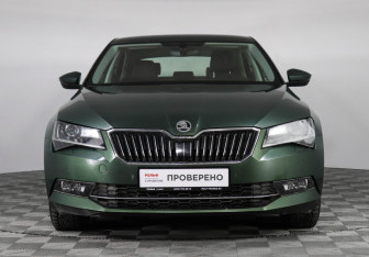 Подержанный автомобиль Skoda Superb Liftback 2018 года (2 фото)