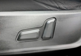 Подержанный автомобиль Haval F7 2021 года (21 фото)