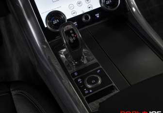Подержанный автомобиль Land Rover Range Rover Sport 2021 года (15 фото)