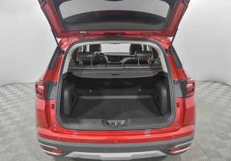 Подержанный автомобиль Changan CS35PLUS 2020 года (17 фото)