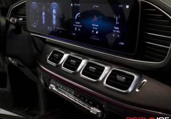 Подержанный автомобиль Mercedes-Benz GLE 2019 года (14 фото)