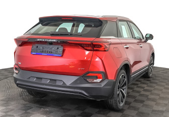 Новый FAW Bestune T77 2024 (2 фото)