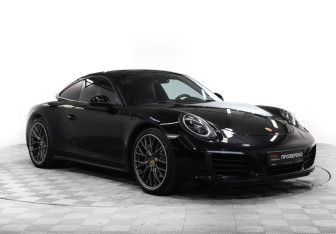 Подержанный автомобиль Porsche 911 Coupe 2017 года (3 фото)
