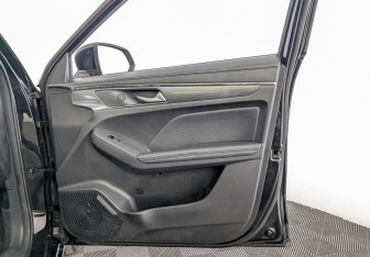 Подержанный автомобиль Haval Jolion 2023 года (24 фото)