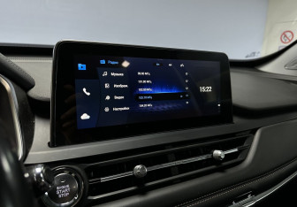 Подержанный автомобиль Chery Tiggo 8 2020 года (12 фото)