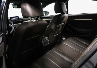 Подержанный автомобиль Mazda 6 Sedan 2019 года (15 фото)