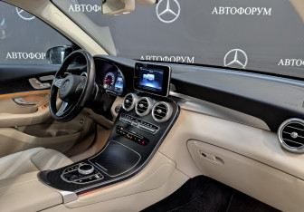 Подержанный автомобиль Mercedes-Benz GLC Coupe 2018 года (13 фото)