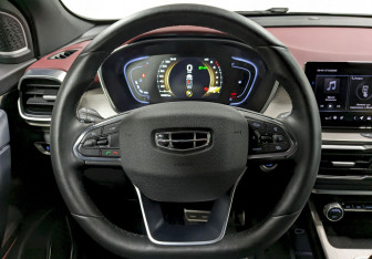 Подержанный автомобиль Geely Coolray 2023 года (23 фото)