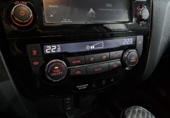 Подержанный автомобиль Nissan Qashqai 2018 года (21 фото)