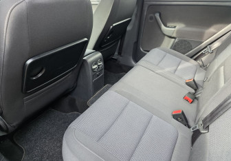 Подержанный автомобиль Volkswagen Golf Plus 2012 года (10 фото)