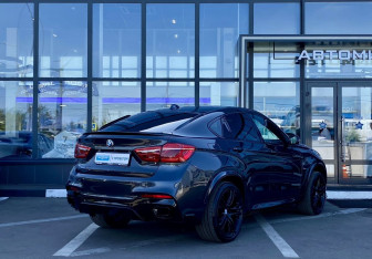 Подержанный автомобиль BMW X6 2014 года (5 фото)
