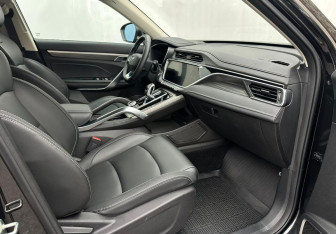 Подержанный автомобиль Geely Atlas Pro 2024 года (13 фото)