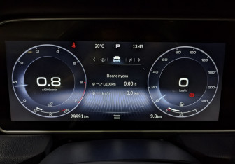 Подержанный автомобиль Hongqi HS5 2024 года (16 фото)