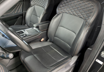 Подержанный автомобиль Geely Okavango 2024 года (14 фото)