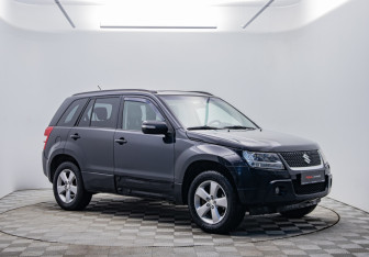 Подержанный автомобиль Suzuki Grand Vitara 2008 года (3 фото)