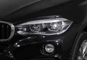 Подержанный автомобиль BMW X6 2017 года (7 фото)