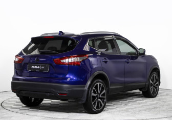 Подержанный автомобиль Nissan Qashqai 2018 года (5 фото)
