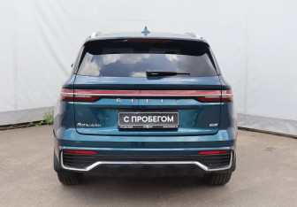 Подержанный автомобиль Geely Monjaro 2023 года (5 фото)