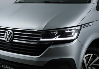 Подержанный автомобиль Volkswagen Caravelle 2020 года (22 фото)