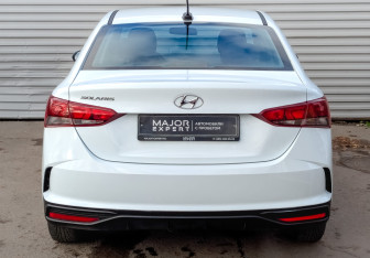 Подержанный автомобиль Hyundai Solaris Sedan 2020 года (6 фото)