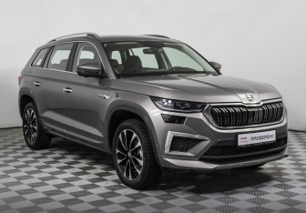Подержанный автомобиль Skoda Kodiaq 2023 года (3 фото)