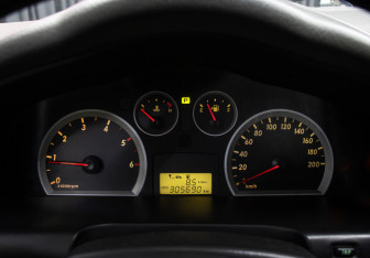 Подержанный автомобиль Hyundai Santa Fe 2007 года (7 фото)