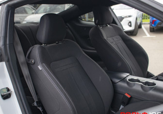 Подержанный автомобиль Ford Mustang Coupe 2020 года (15 фото)